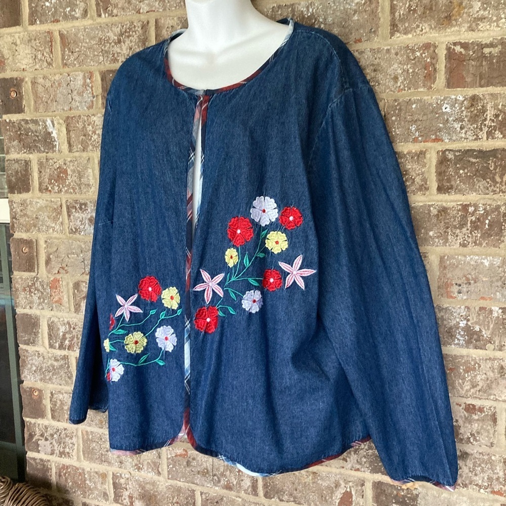 Floral Embroidered Country Store Catalog Denim Cardigan Size 2X - Picture 3 of 13
